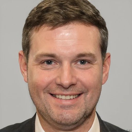 Leo L.